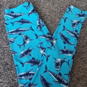 Lularoe Shark leggings